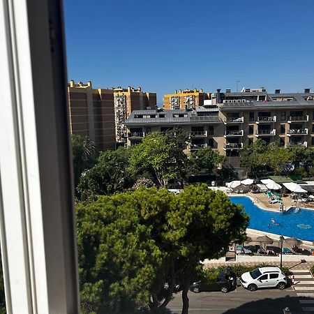 Apartamentos Acuario Benalmadena Bagian luar foto