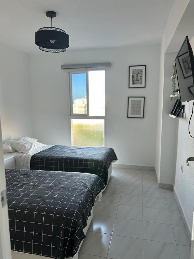 Apartamentos Acuario Benalmadena Bagian luar foto