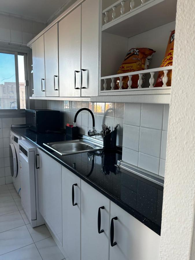 Apartamentos Acuario Benalmadena Bagian luar foto