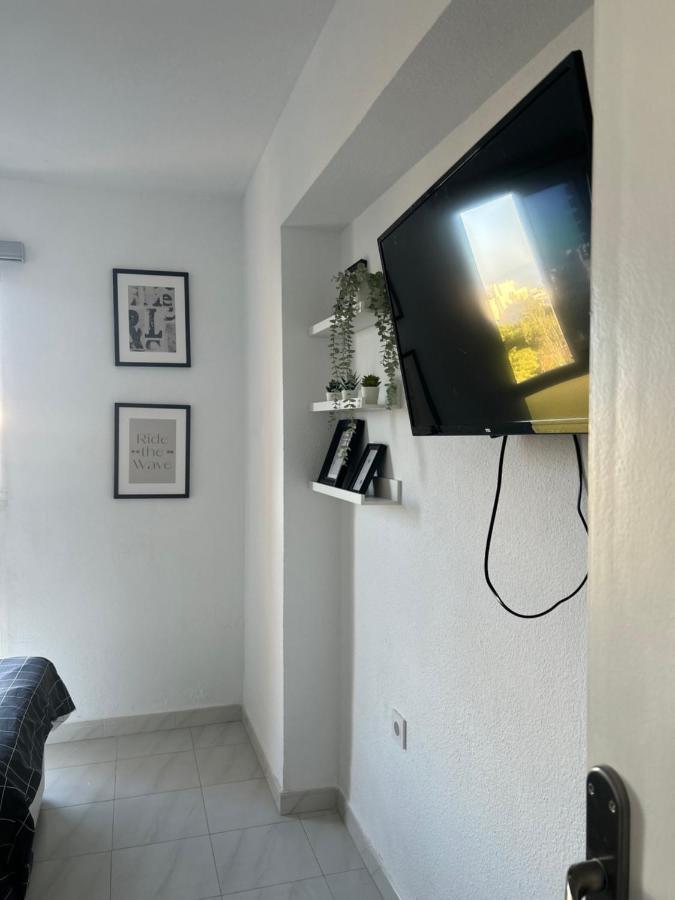 Apartamentos Acuario Benalmadena Bagian luar foto